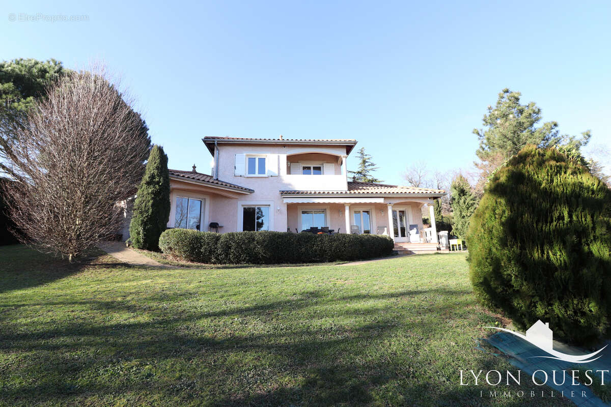 Maison à LENTILLY