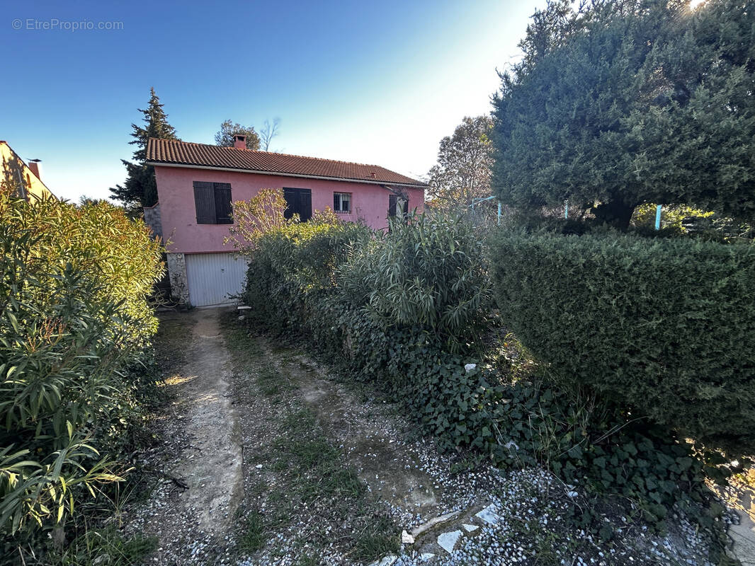 Maison à CASTELNOU