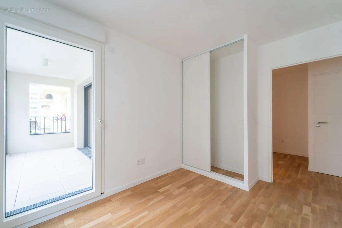 Appartement à ASNIERES-SUR-SEINE