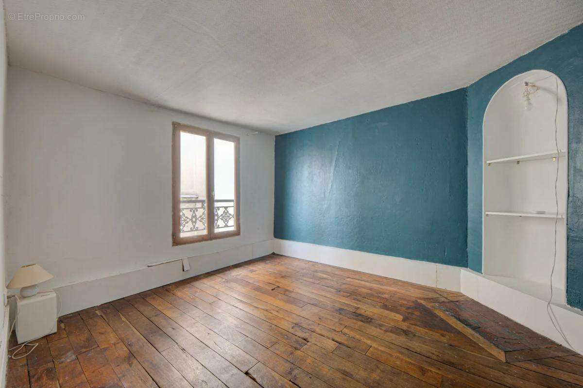 Appartement à PARIS-10E