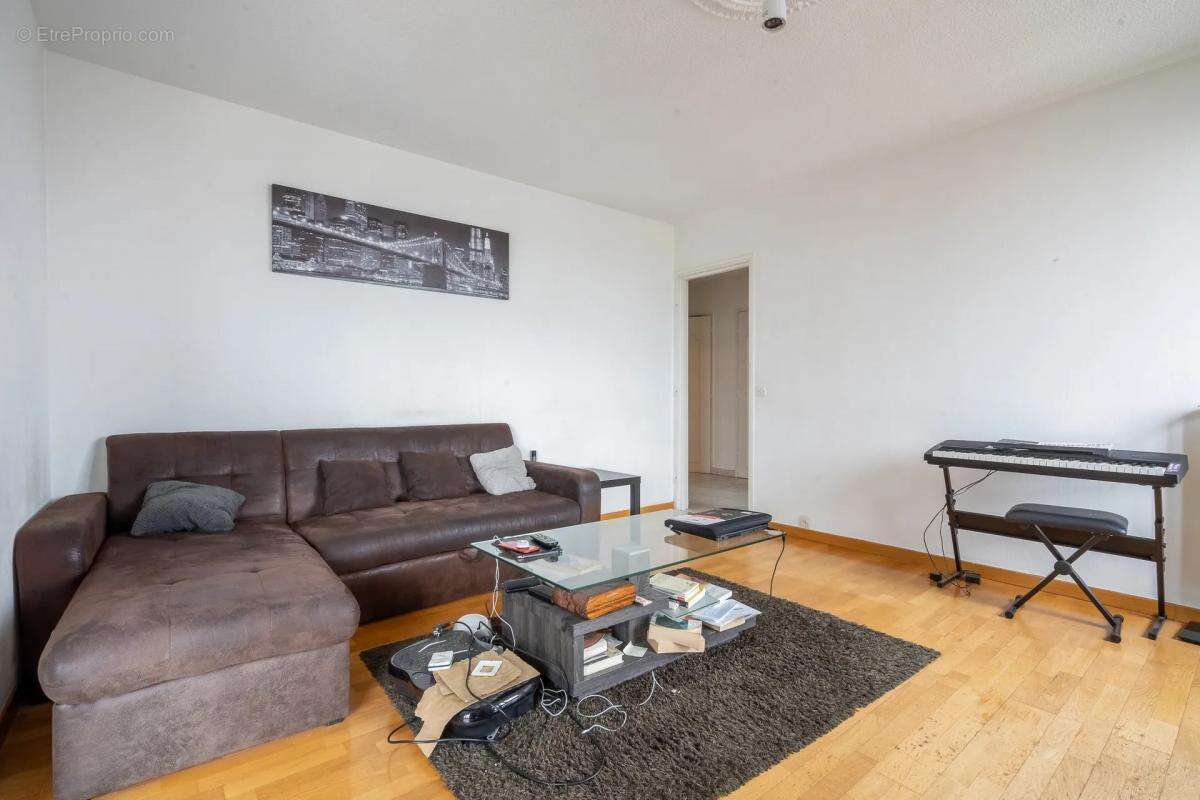 Appartement à PIERREFITTE-SUR-SEINE