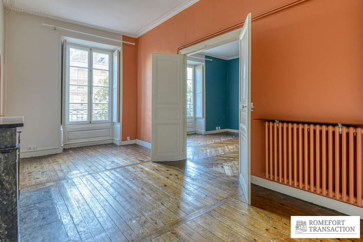 Appartement à NANTES