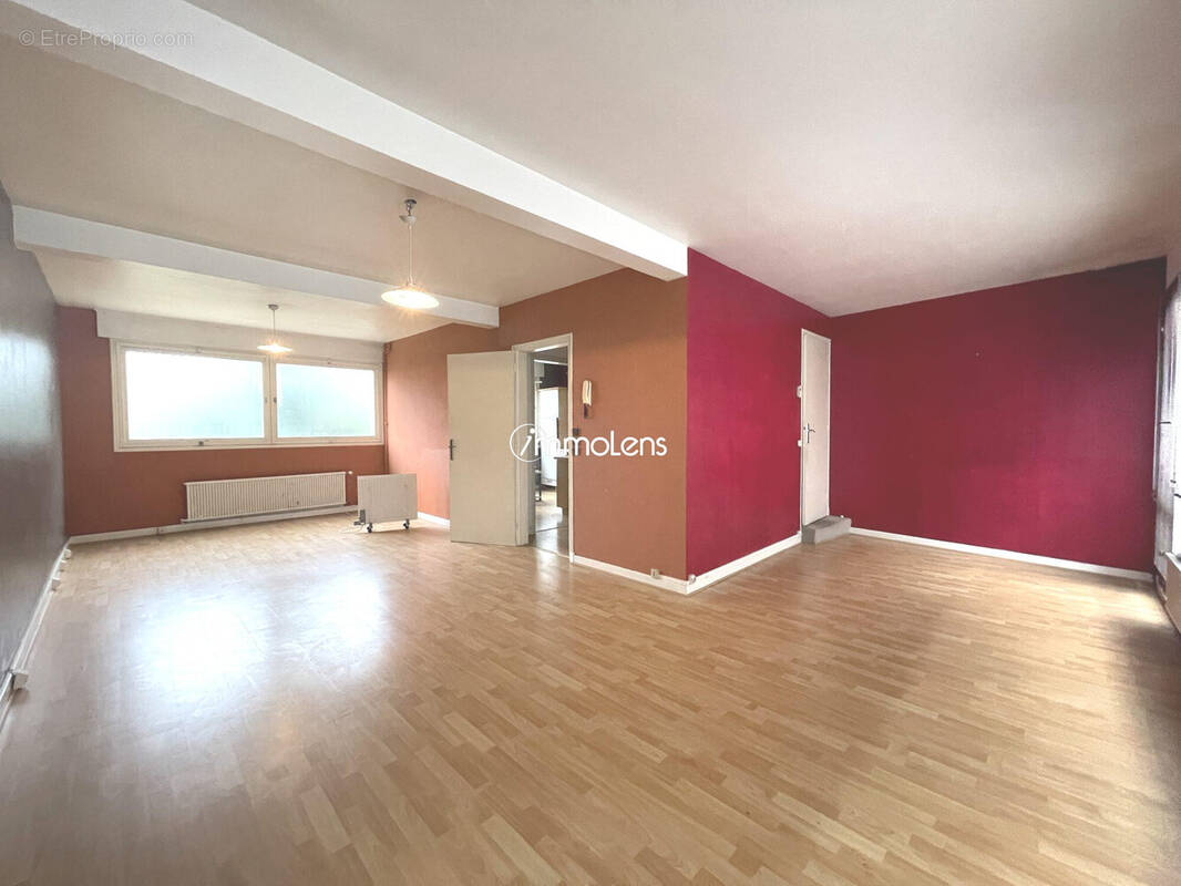 Séjour duplex T4 - Appartement à LENS