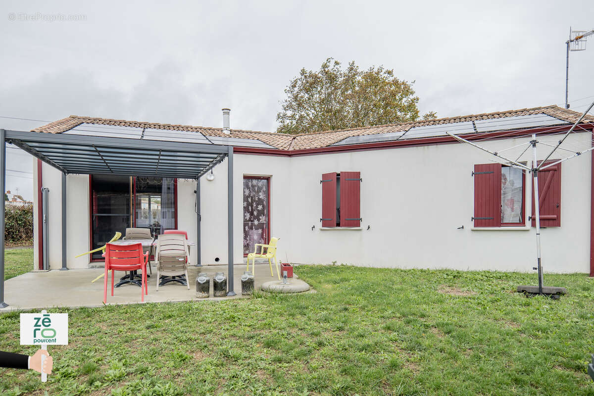 Maison à LONGEVILLE-SUR-MER