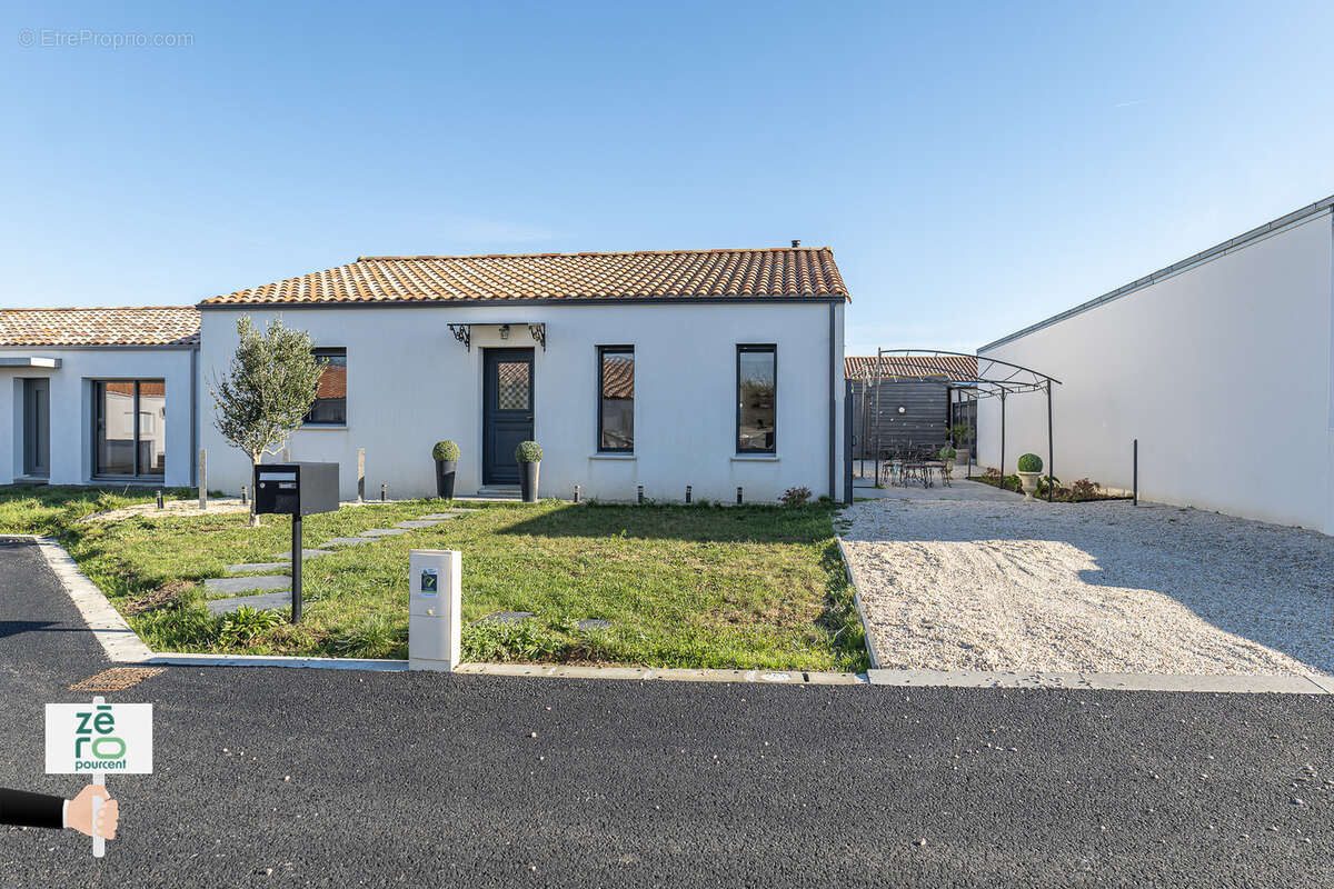 Maison à L&#039;AIGUILLON-SUR-VIE