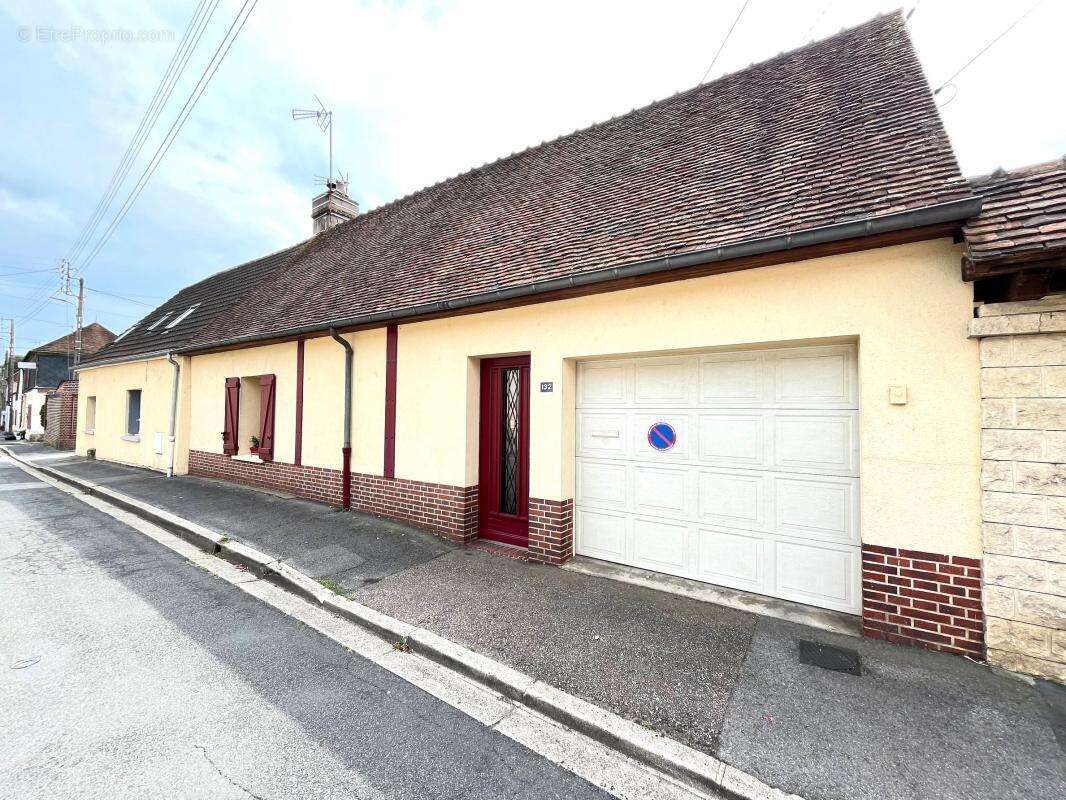 Maison à BEAUVAIS