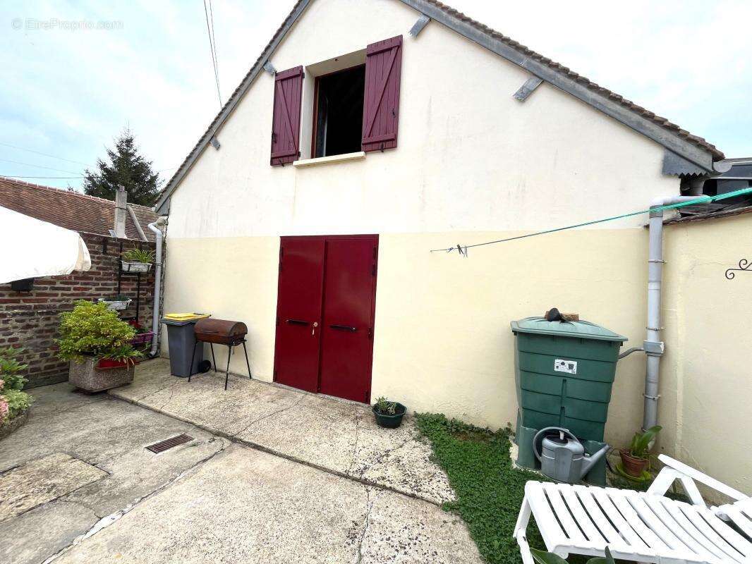 Maison à BEAUVAIS