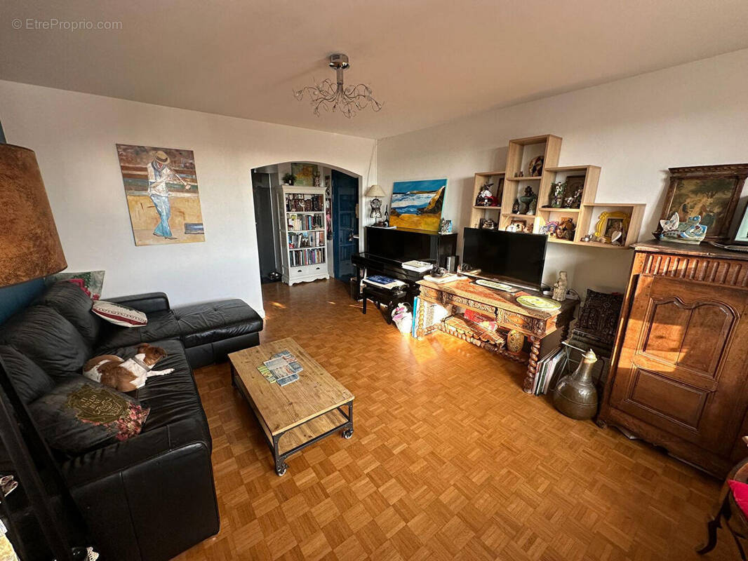 Appartement à RUEIL-MALMAISON