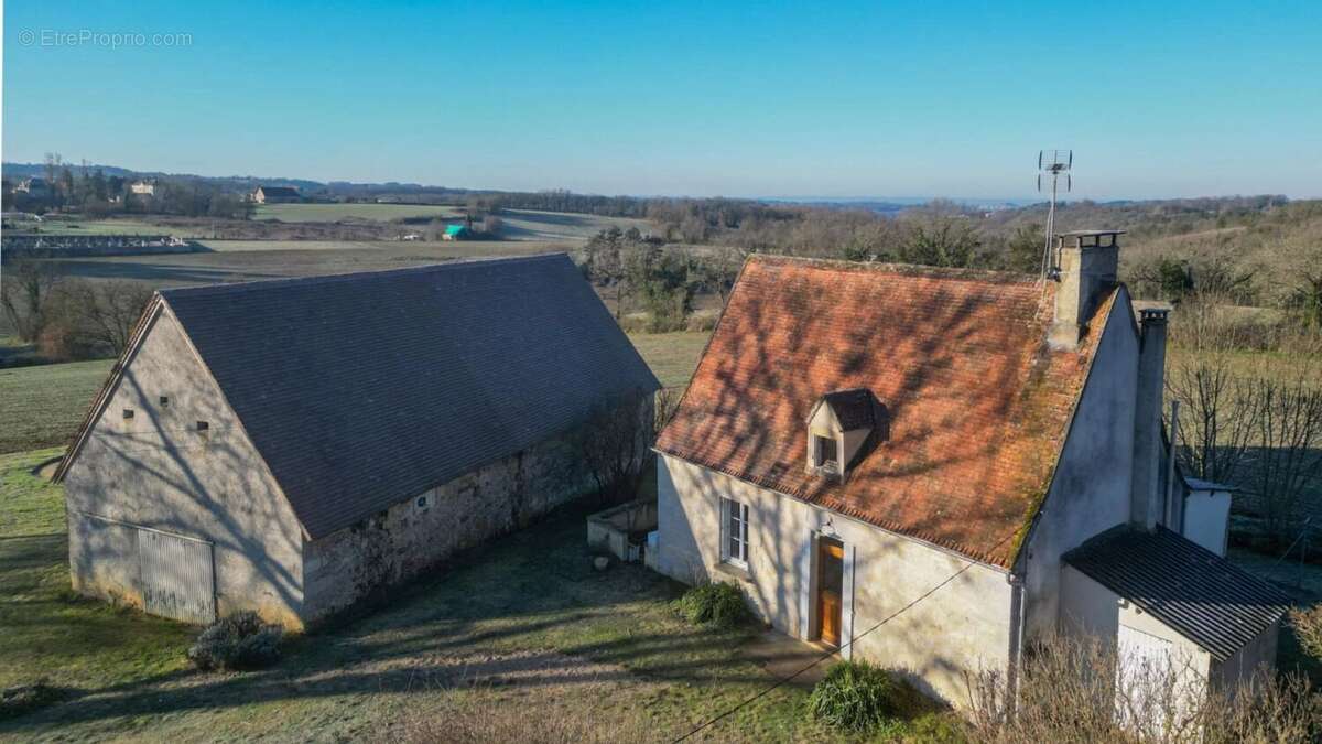 Maison à GOURDON