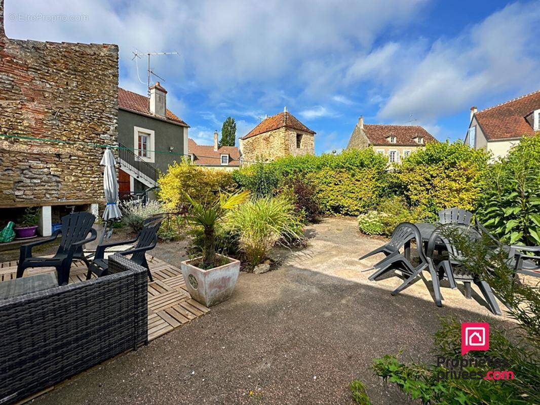 Maison à SAUVIGNY-LE-BOIS