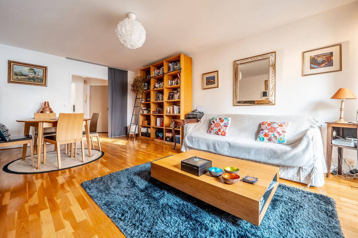 Appartement à BOULOGNE-BILLANCOURT