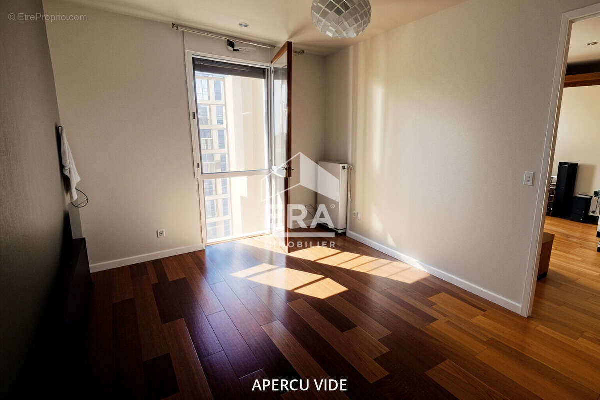 Appartement à IVRY-SUR-SEINE