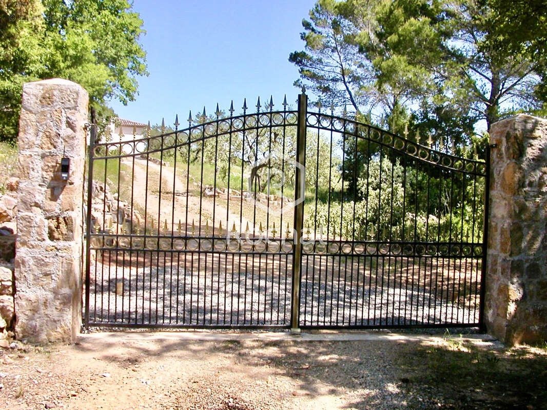 Maison à DRAGUIGNAN