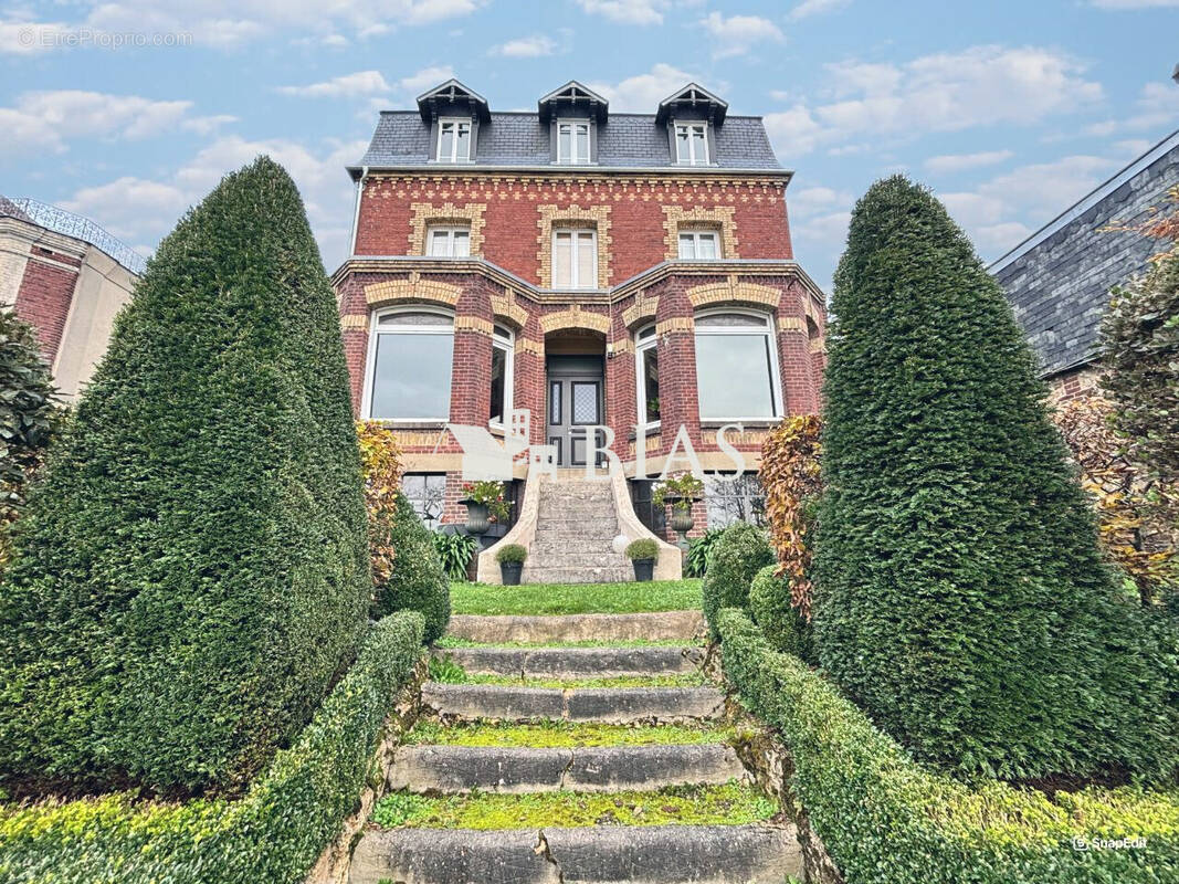 Maison à BOIS-GUILLAUME