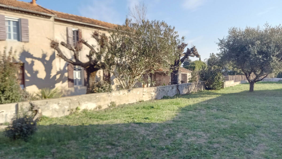 Maison à PONT-SAINT-ESPRIT