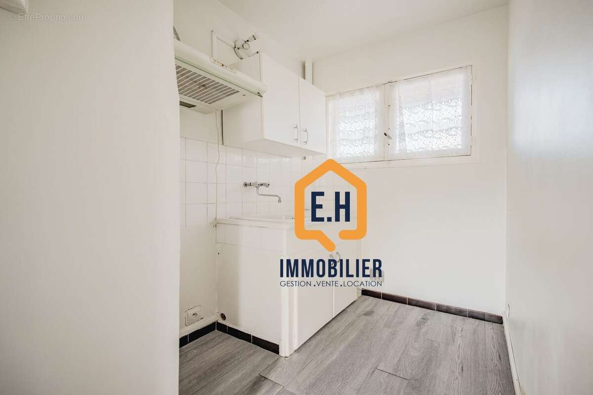 Appartement à HYERES