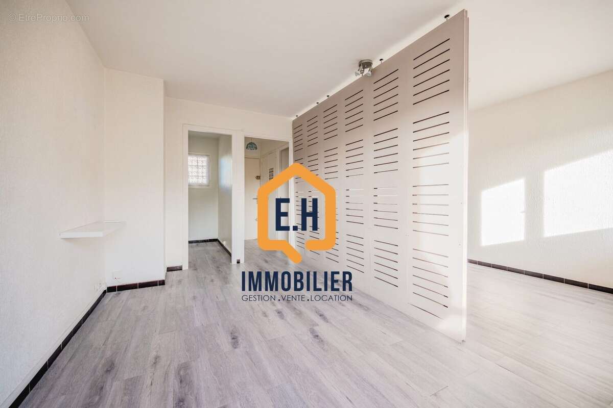 Appartement à HYERES