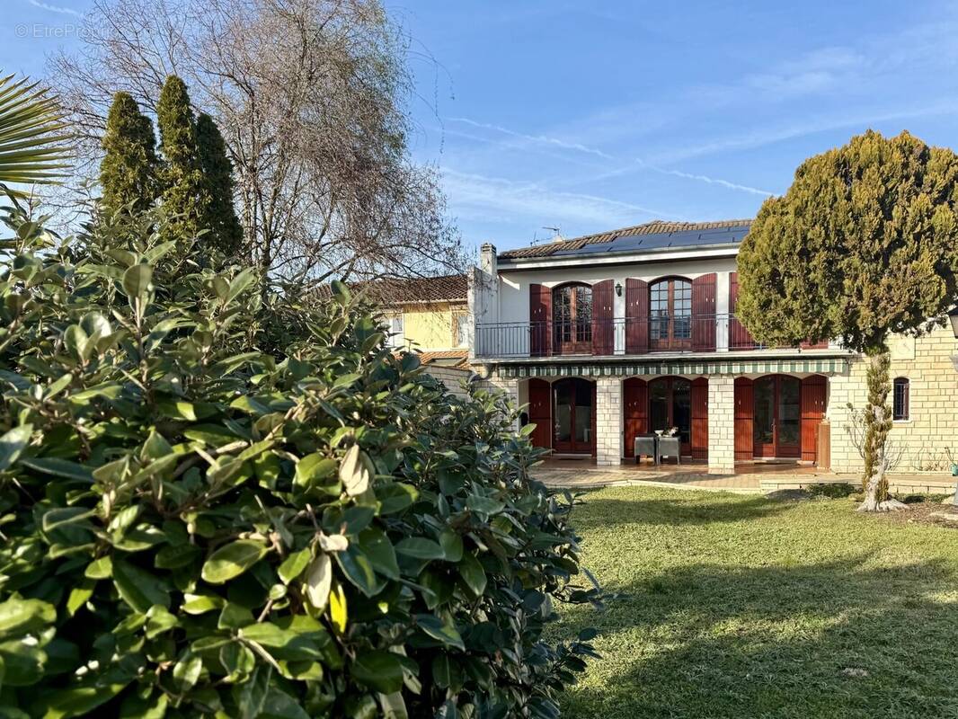 Maison à LE BOUSCAT