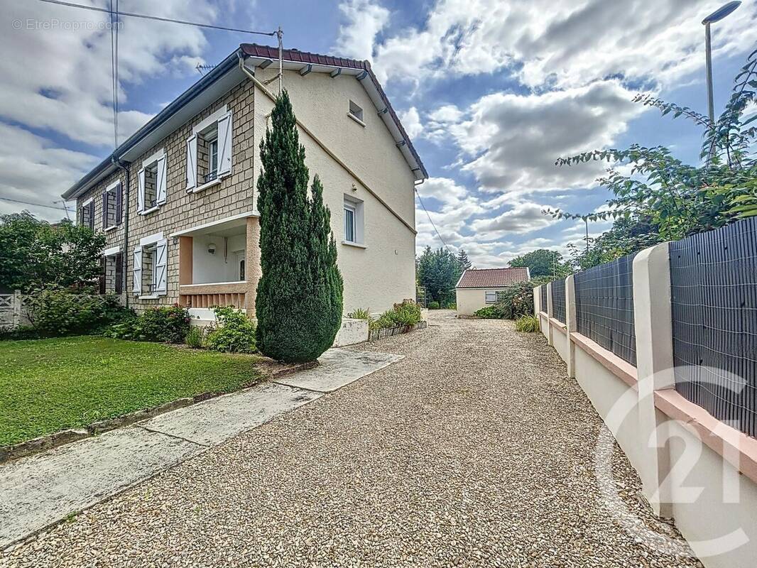 Maison à CHALONS-EN-CHAMPAGNE