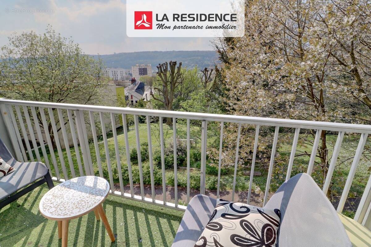 Appartement à DEVILLE-LES-ROUEN