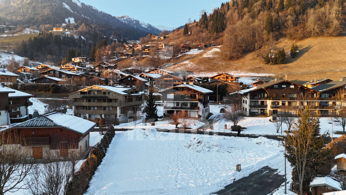 Terrain à PRAZ-SUR-ARLY