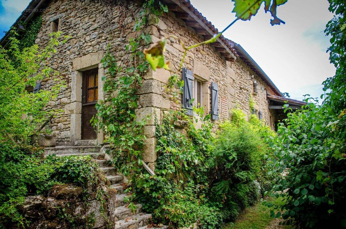 Maison à FIGEAC