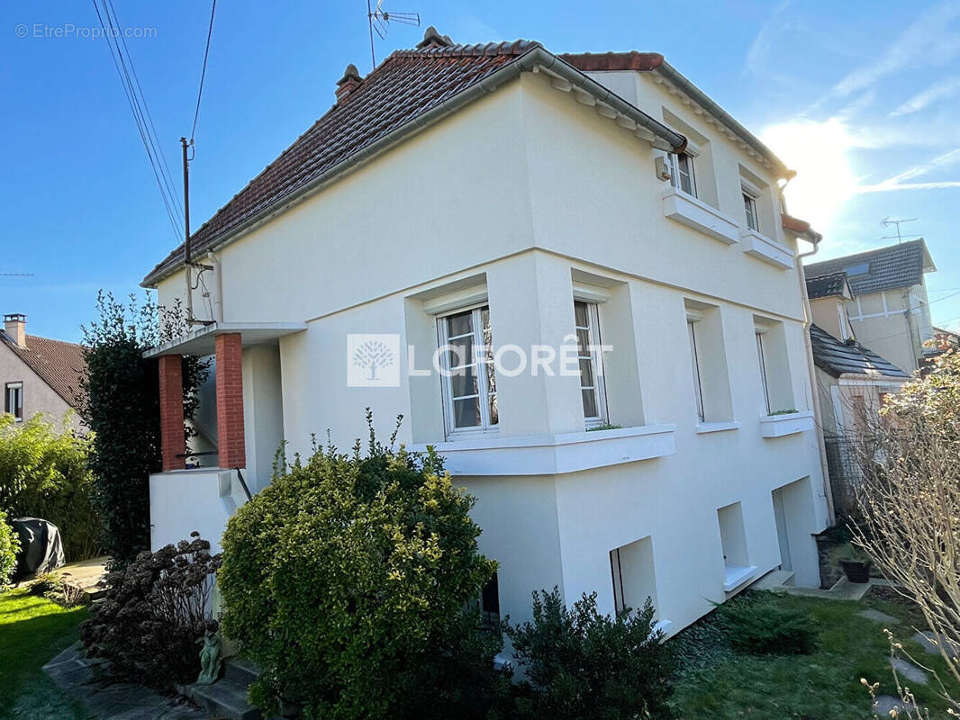 Maison à AULNAY-SOUS-BOIS