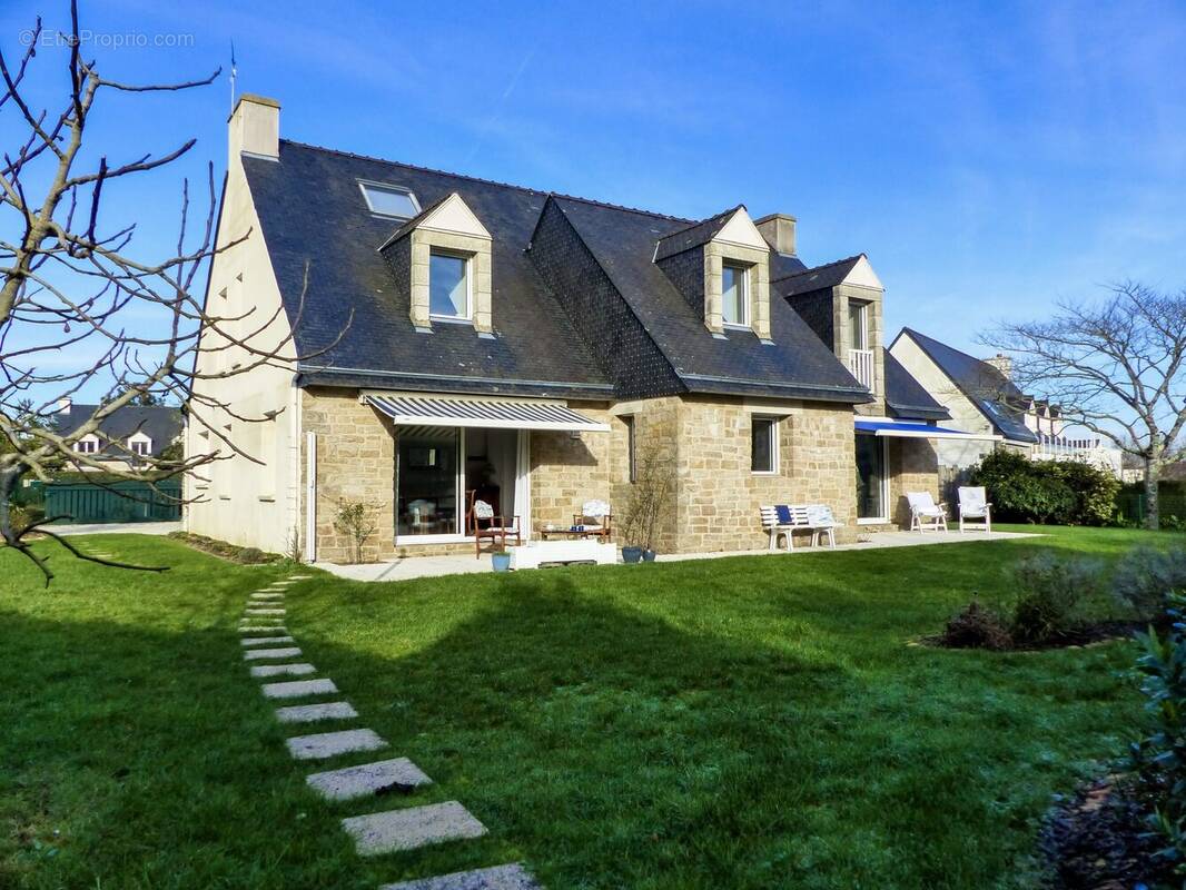 Maison à LA TRINITE-SUR-MER