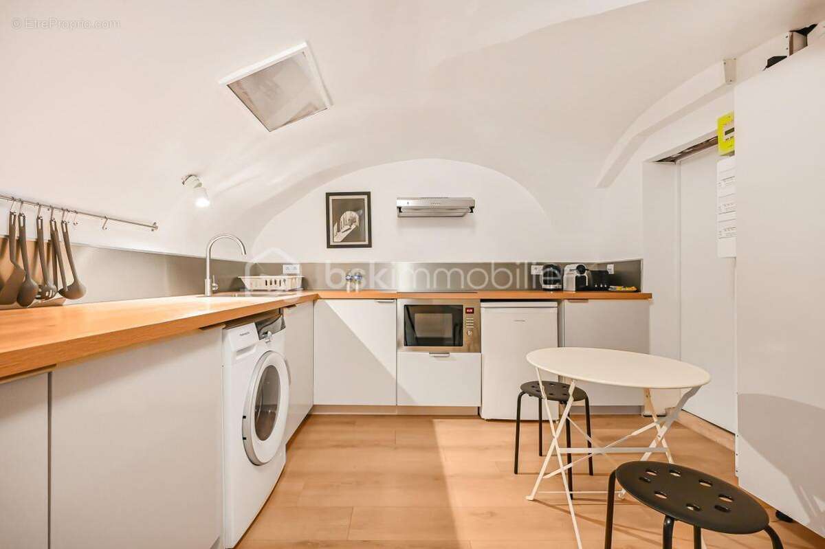 Appartement à PARIS-6E