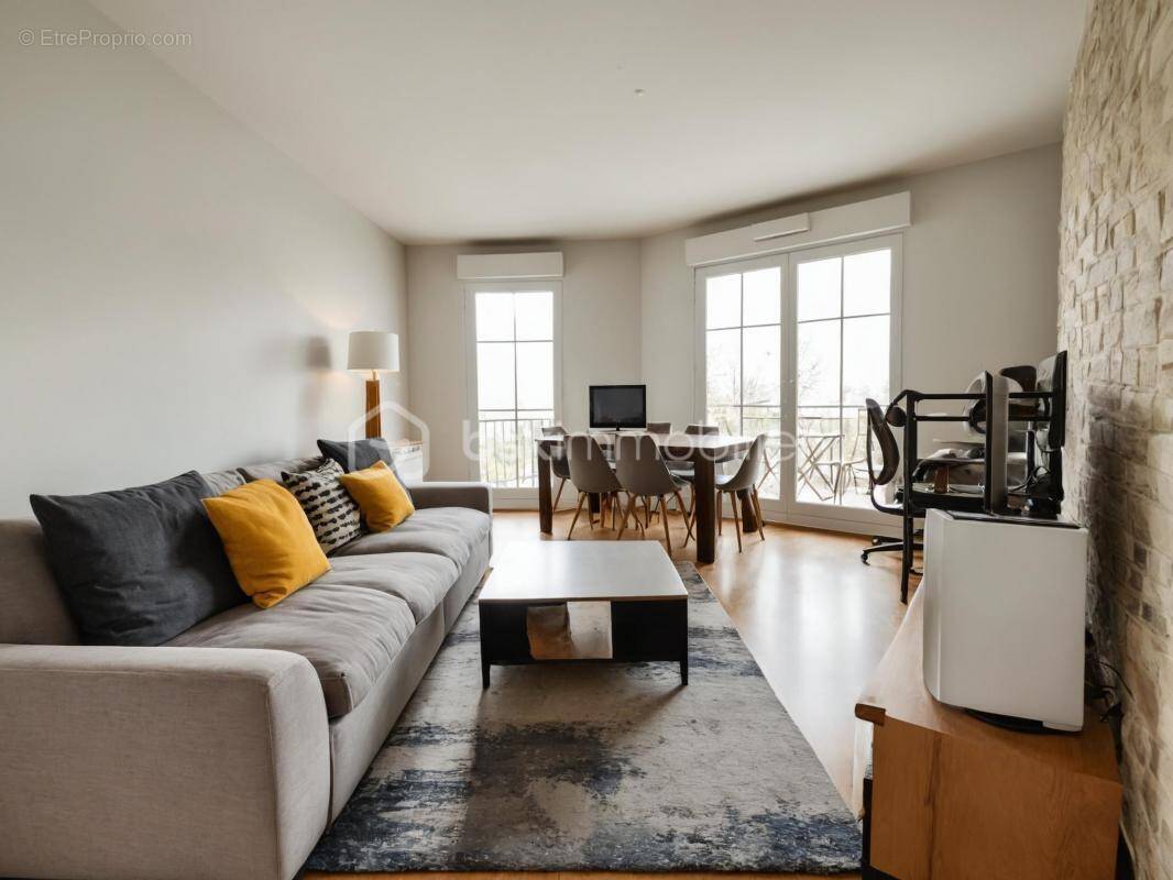 Appartement à MAISONS-ALFORT