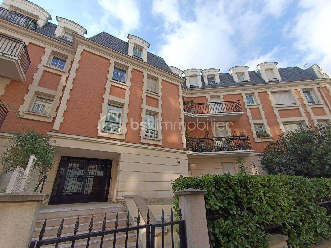 Appartement à MAISONS-ALFORT