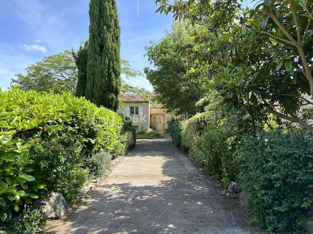 Maison à TOURNEFEUILLE