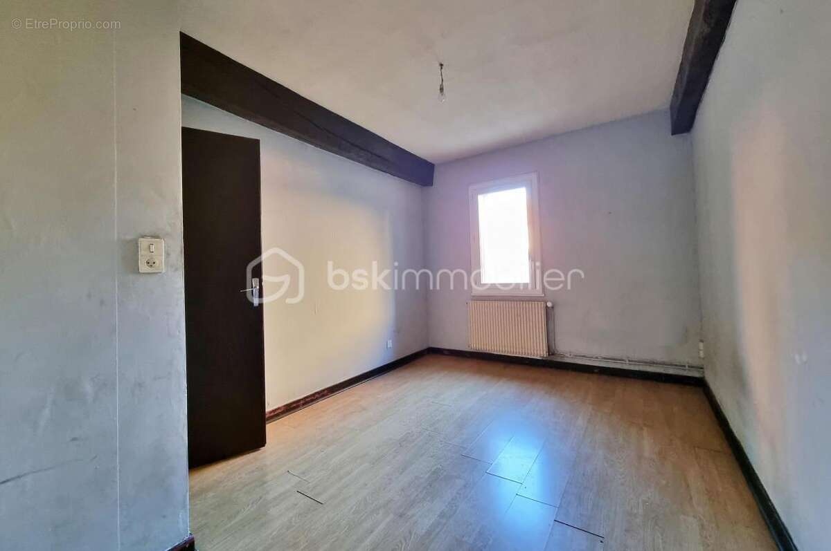 Appartement à SEURRE