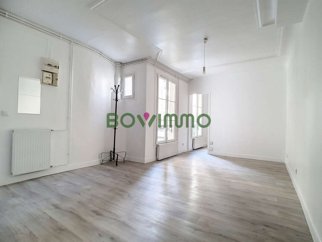 Appartement à PARIS-11E