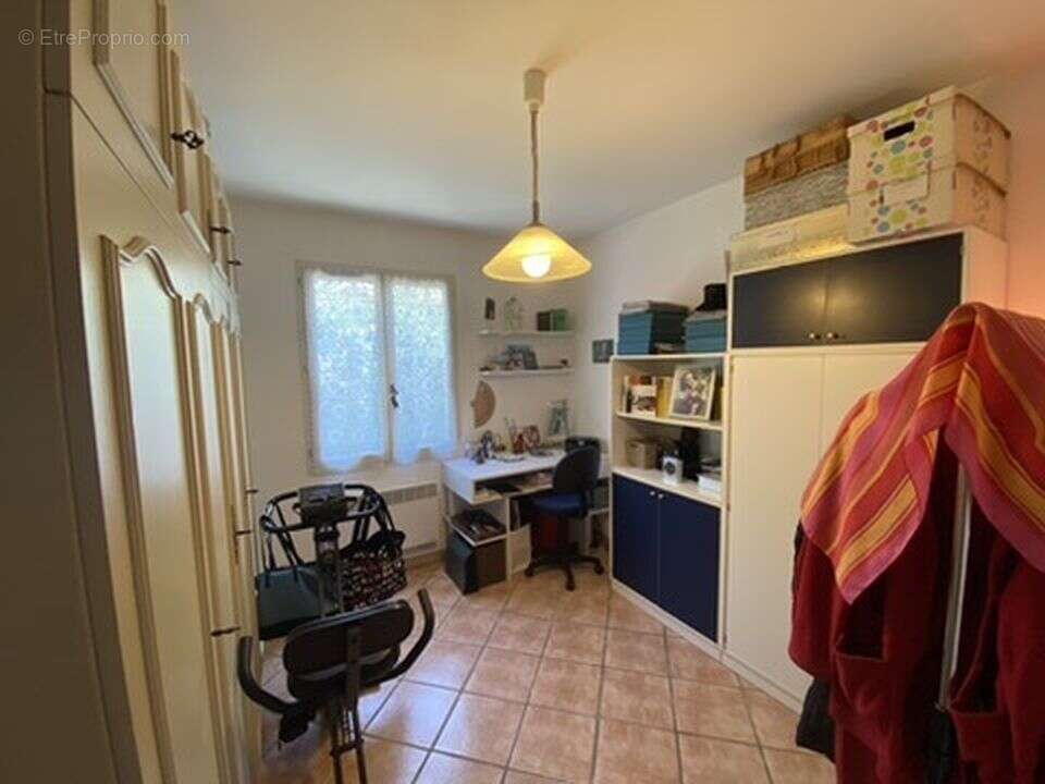 Istres maisont type 4 à vendre en nue-propriété- 3 chambres - Maison à ISTRES