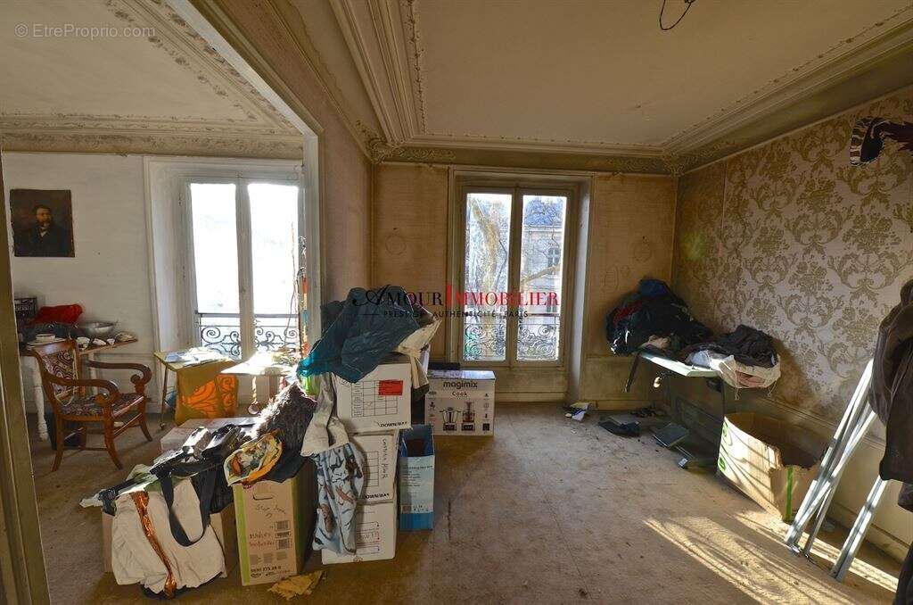 Appartement à PARIS-9E