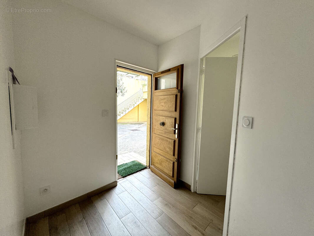 Appartement à UZES