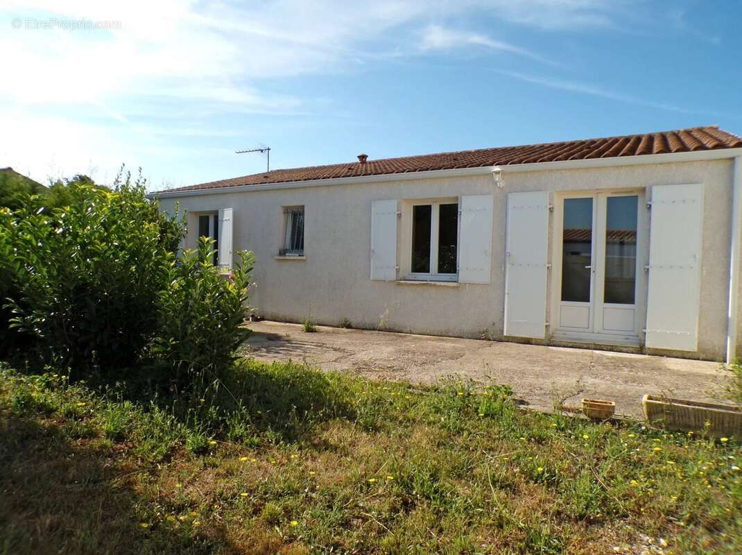 Maison à FERRIERES