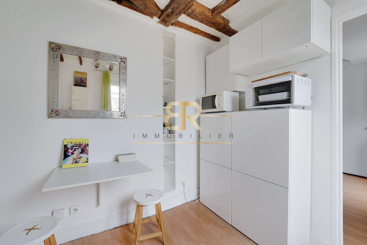 Appartement à PARIS-2E