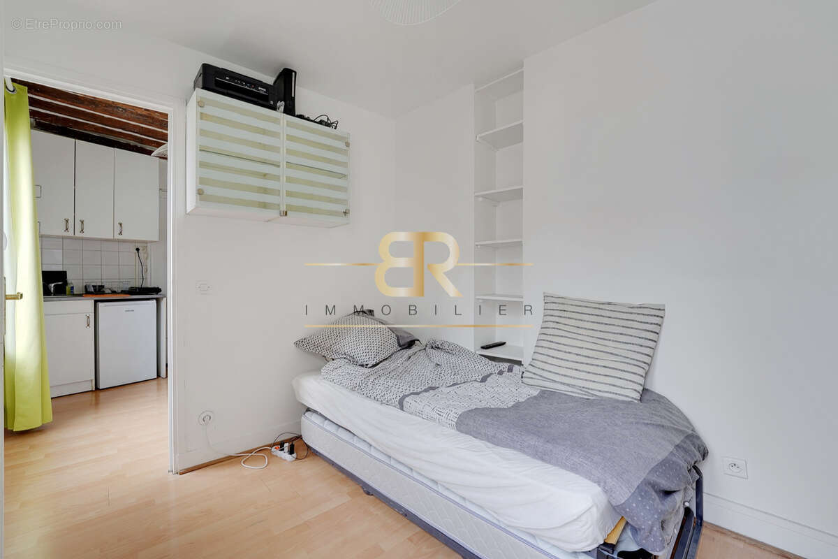 Appartement à PARIS-2E