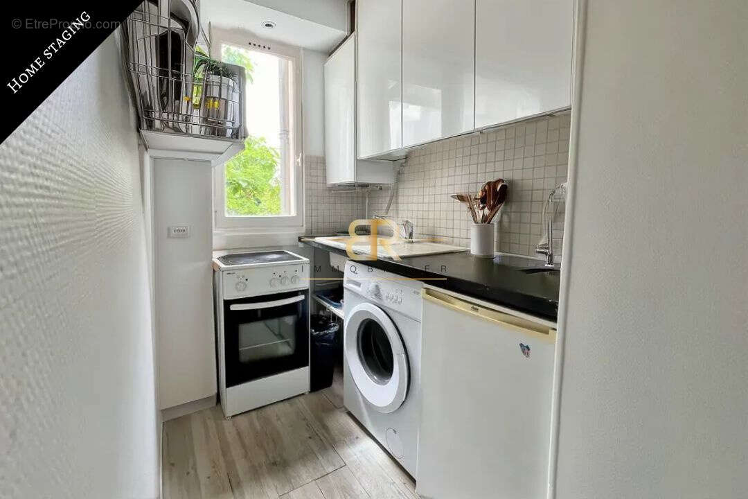 Appartement à PARIS-14E