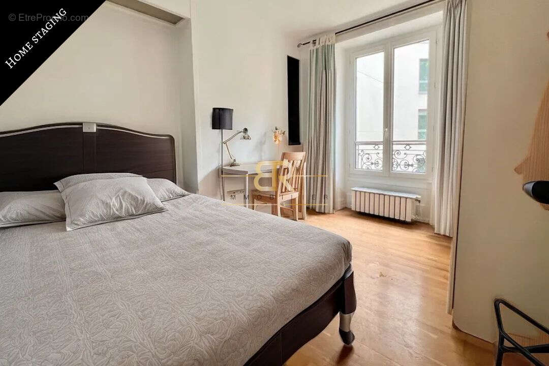 Appartement à PARIS-14E