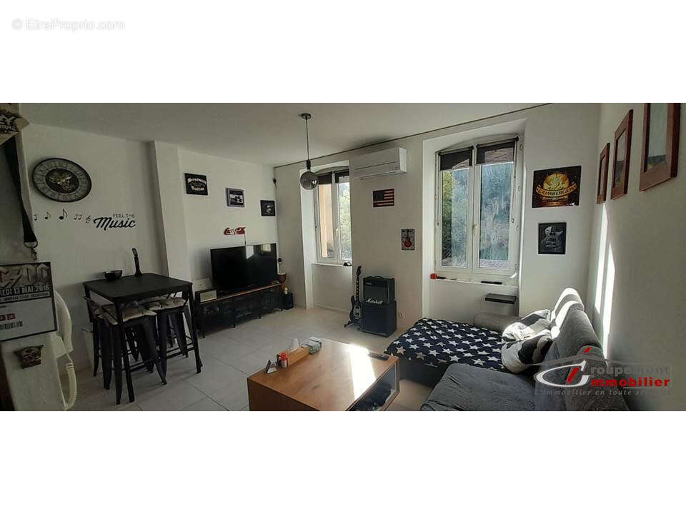 Appartement à SAINT-CHAMAS