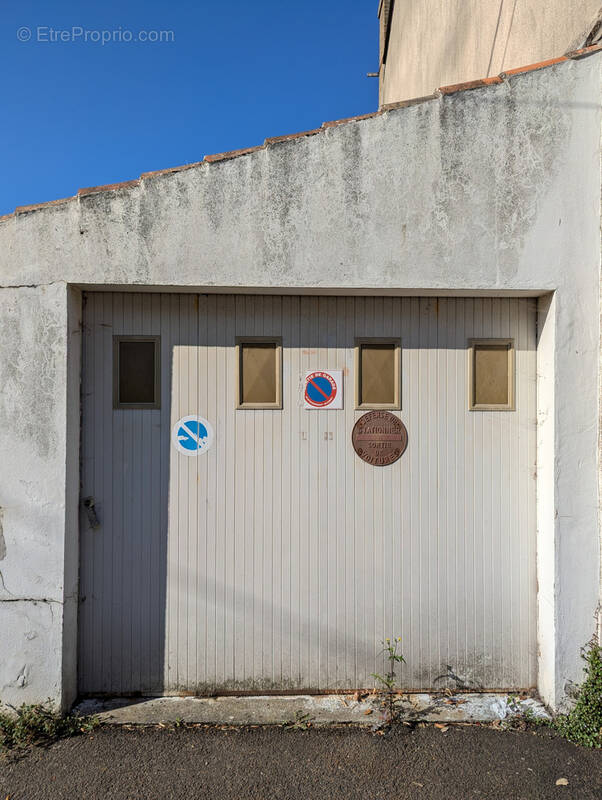 Parking à LES SABLES-D&#039;OLONNE