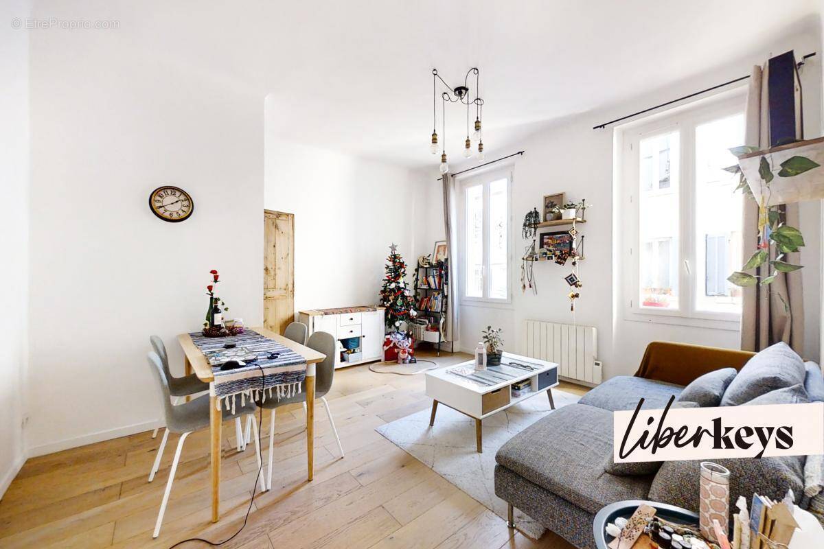 Appartement à MARSEILLE-6E