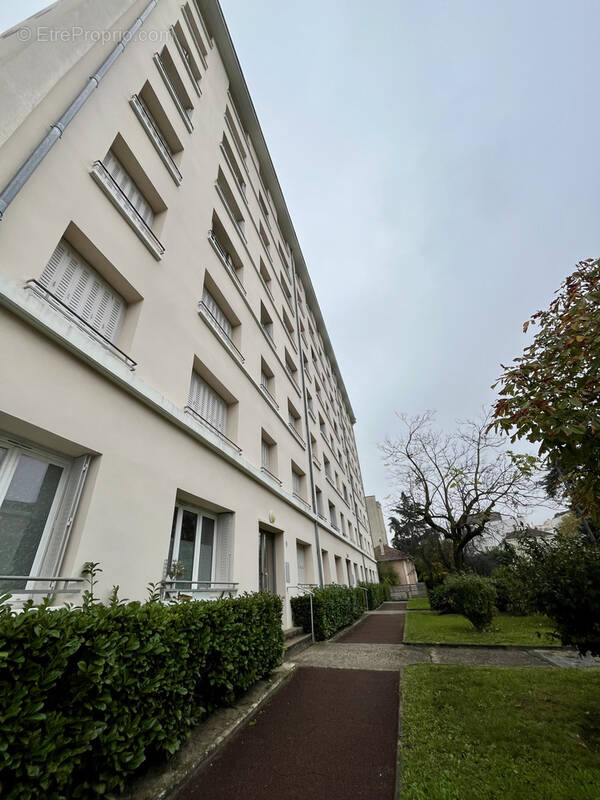 Appartement à VILLEURBANNE