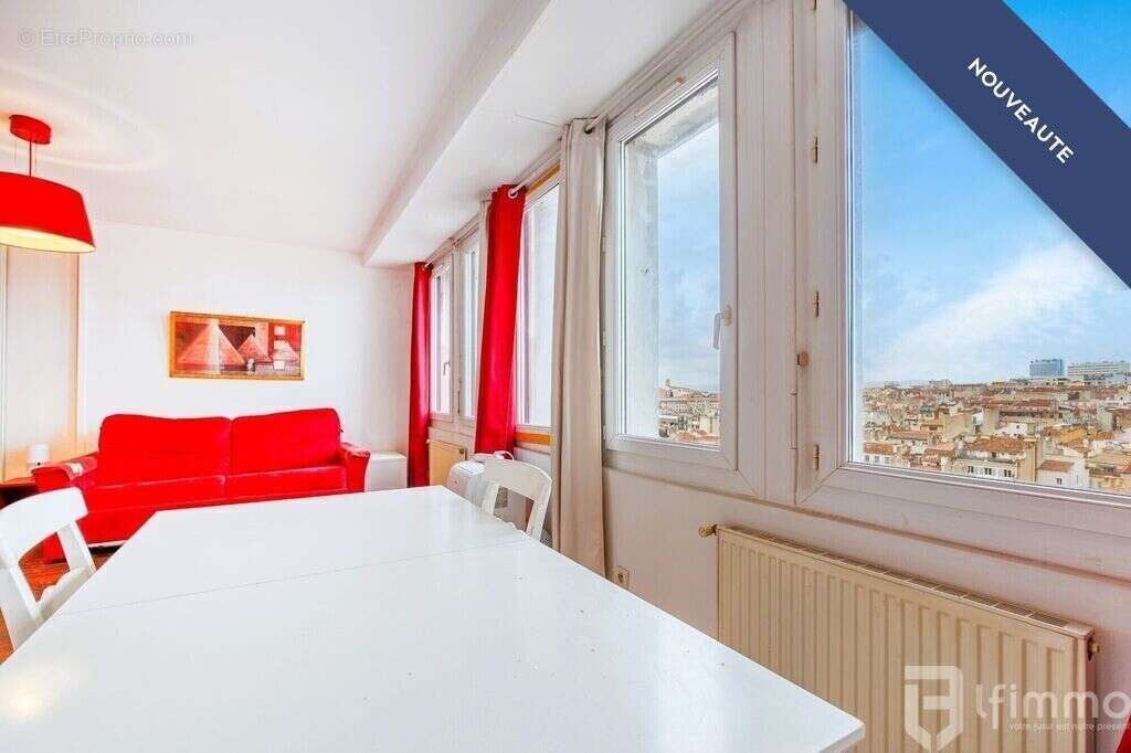 Appartement à MARSEILLE-1E