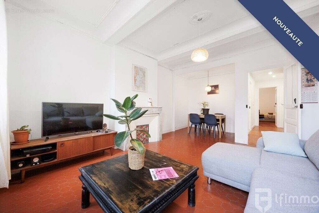 Appartement à MARSEILLE-1E