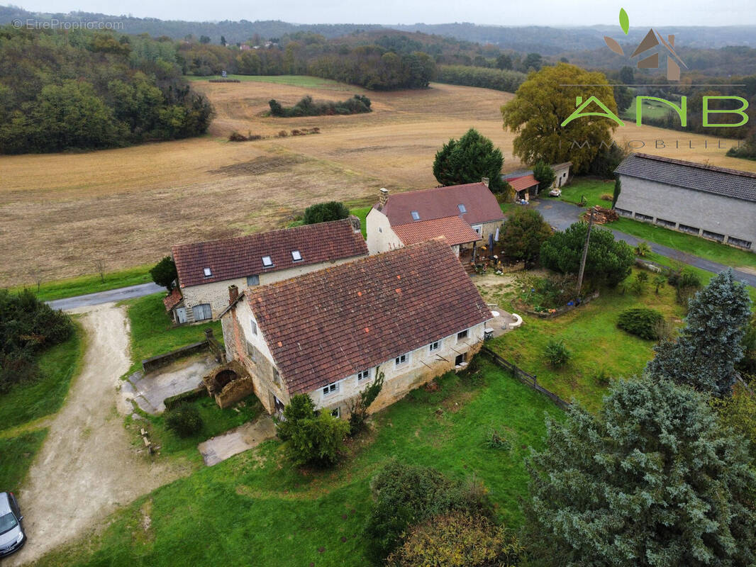 Maison à SARLAT-LA-CANEDA