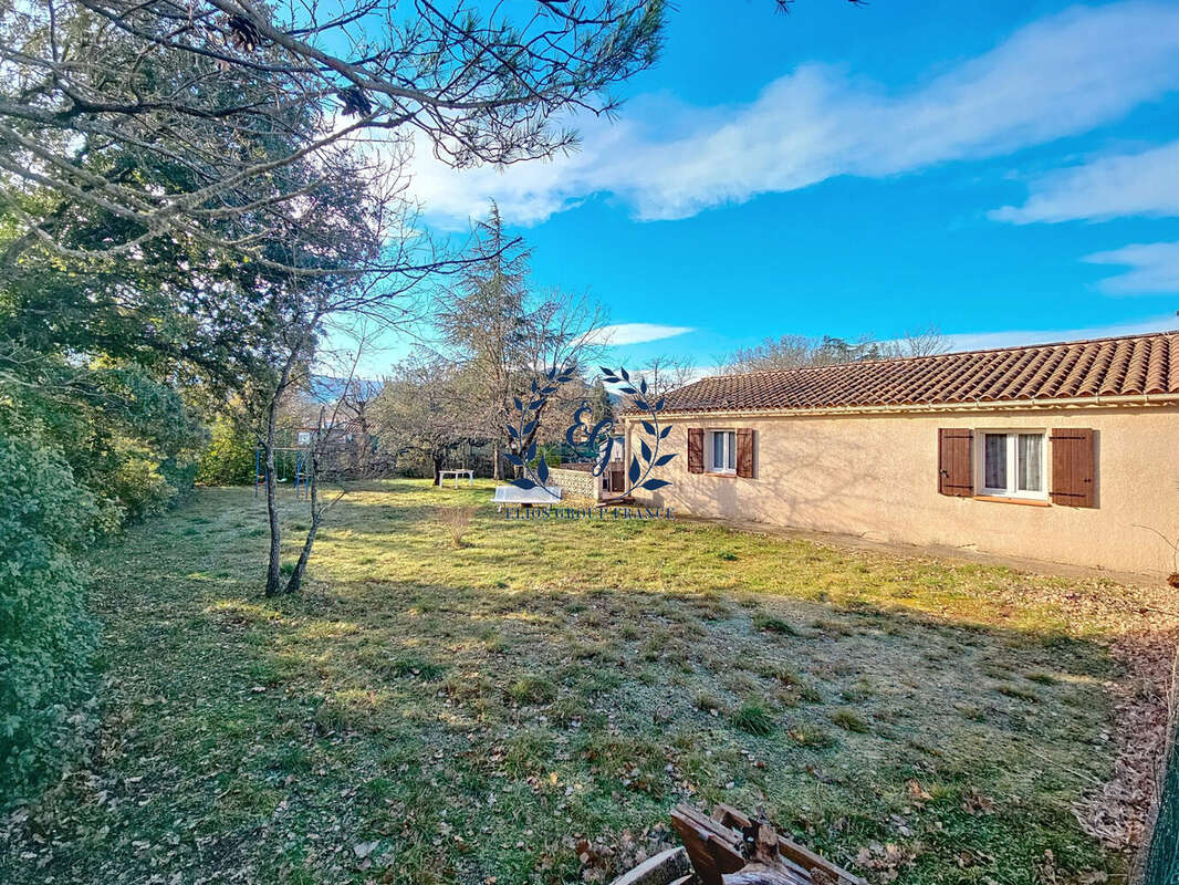 Maison à NANS-LES-PINS